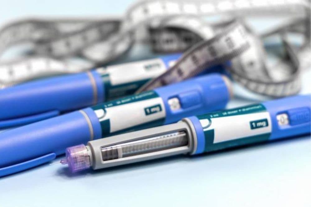 Anvisa emite alerta para risco de pancreatite aguda associada ao uso indevido de canetas emagrecedoras