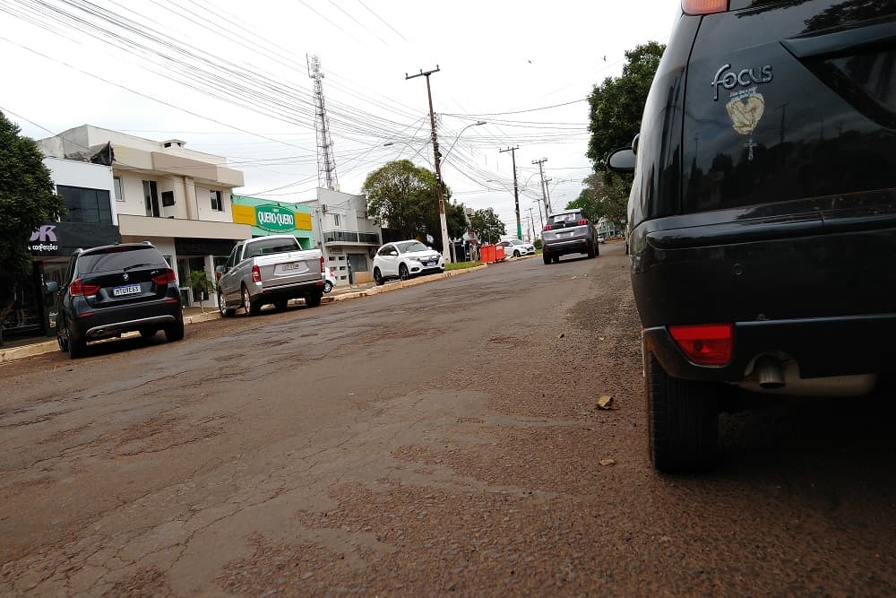 Avenida do Comércio receberá reperfilagem asfáltica