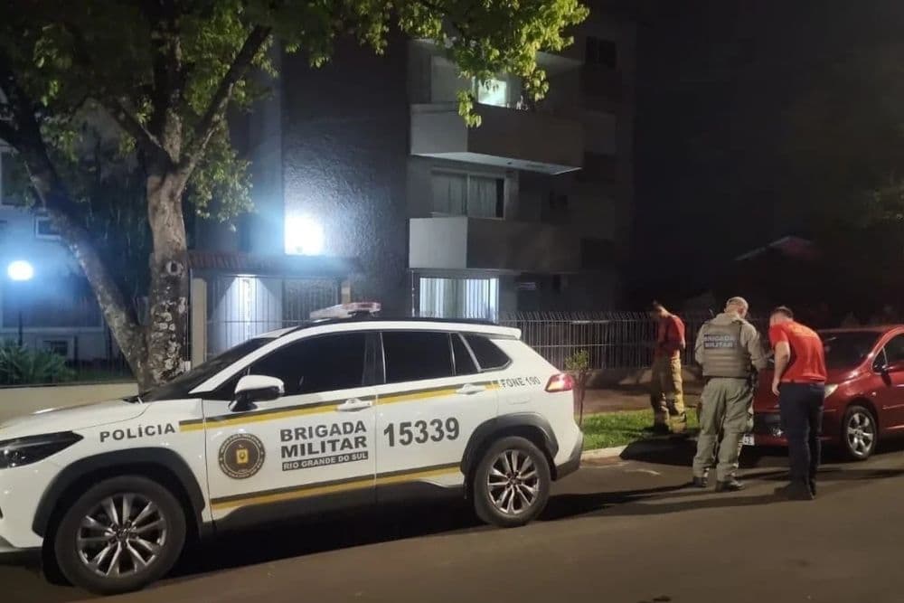 Mulher morre e criança fica ferida em ataque a tiros em Santa Rosa
