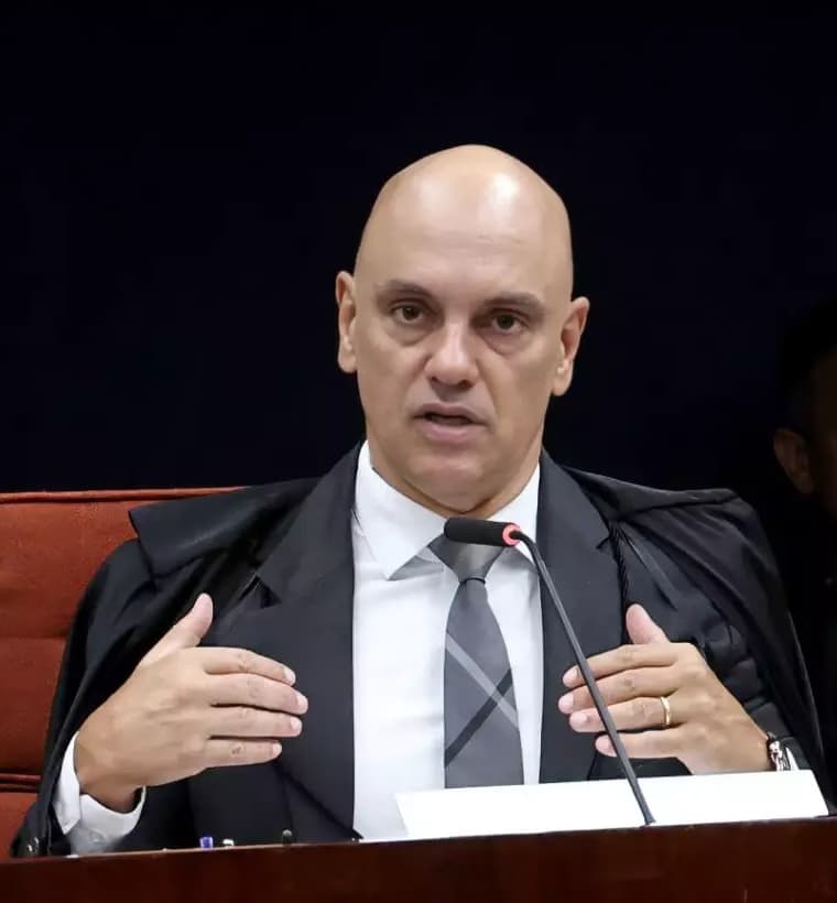 Alexandre de Moraes cancela pronunciamento à imprensa em meio a crise no STF