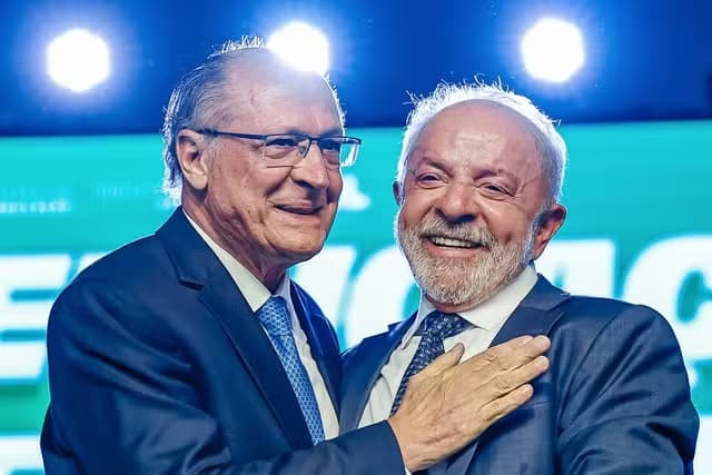 Lula confirma que Geraldo Alckmin será candidato a vice na chapa que disputará reeleição