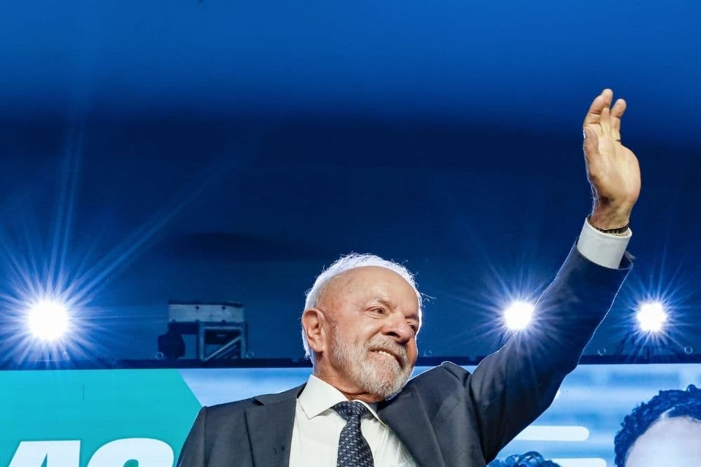 Com vetos, Lula sanciona reajuste salarial para servidores da Câmara, Senado e TCU