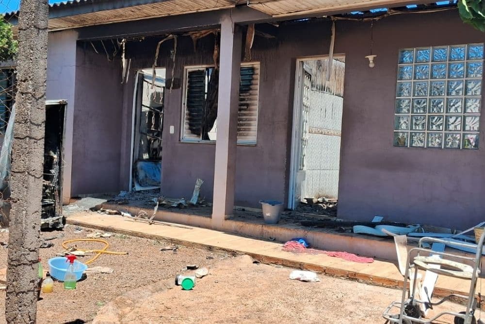 Família do bairro Getúlio Vargas lança campanha solidária após incêndio em Santo Augusto