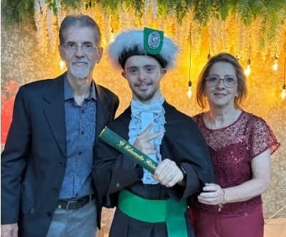 Unijuí celebra o primeiro aluno com síndrome de Down a se formar na universidade