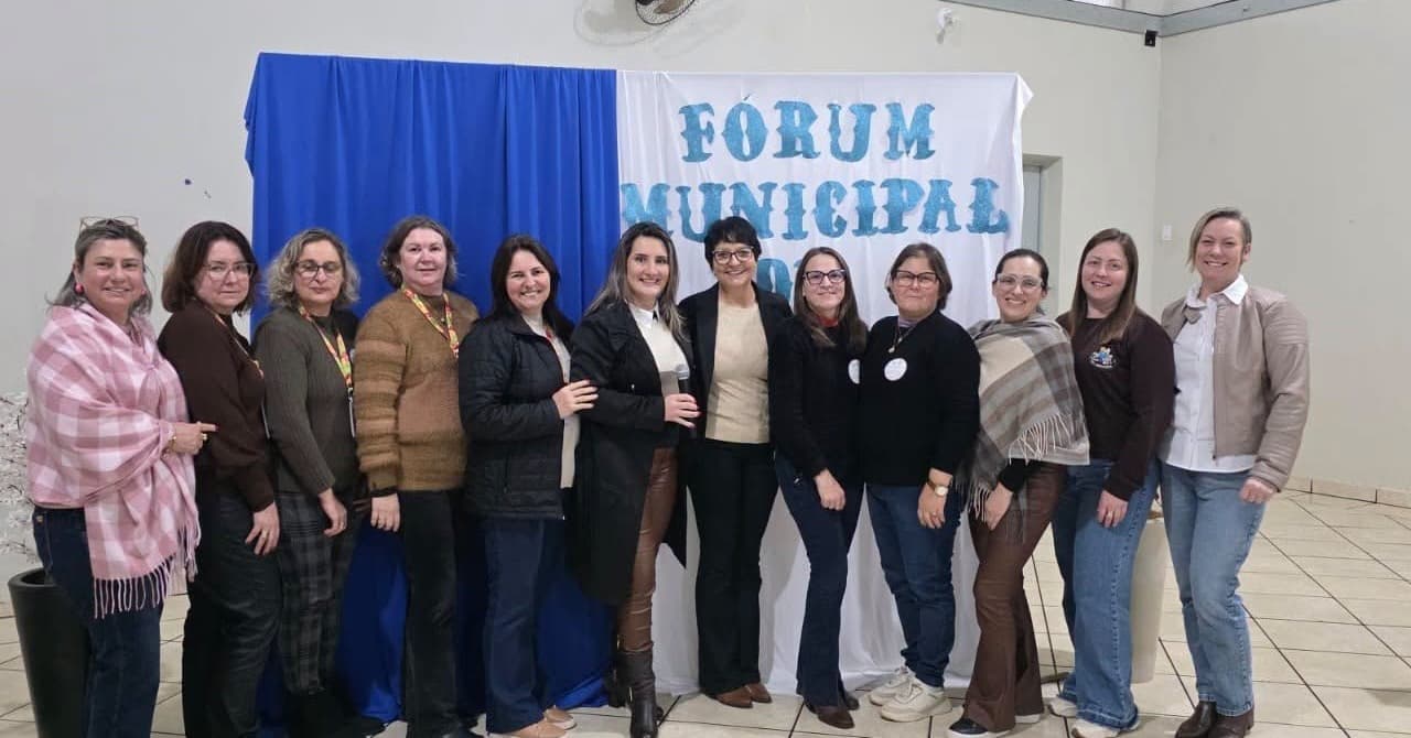 Fórum Municipal de Educação debate construção do novo Plano Municipal de Educação 2026-2036 em São Martinho