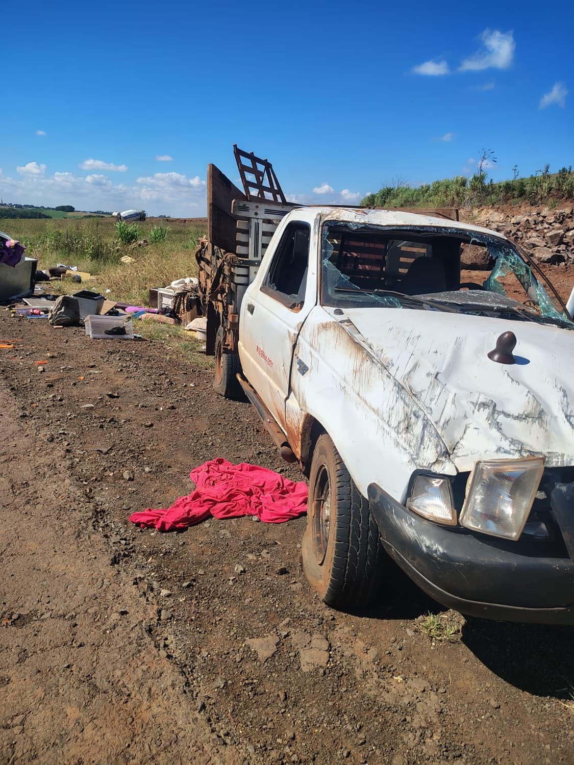 Acidente com capotamento deixa dois feridos na RS-210 entre Boa Vista do Buricá e São Martinho