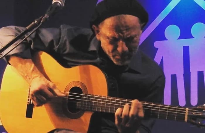 Cantor nativista Ricardo Martins morre aos 54 anos