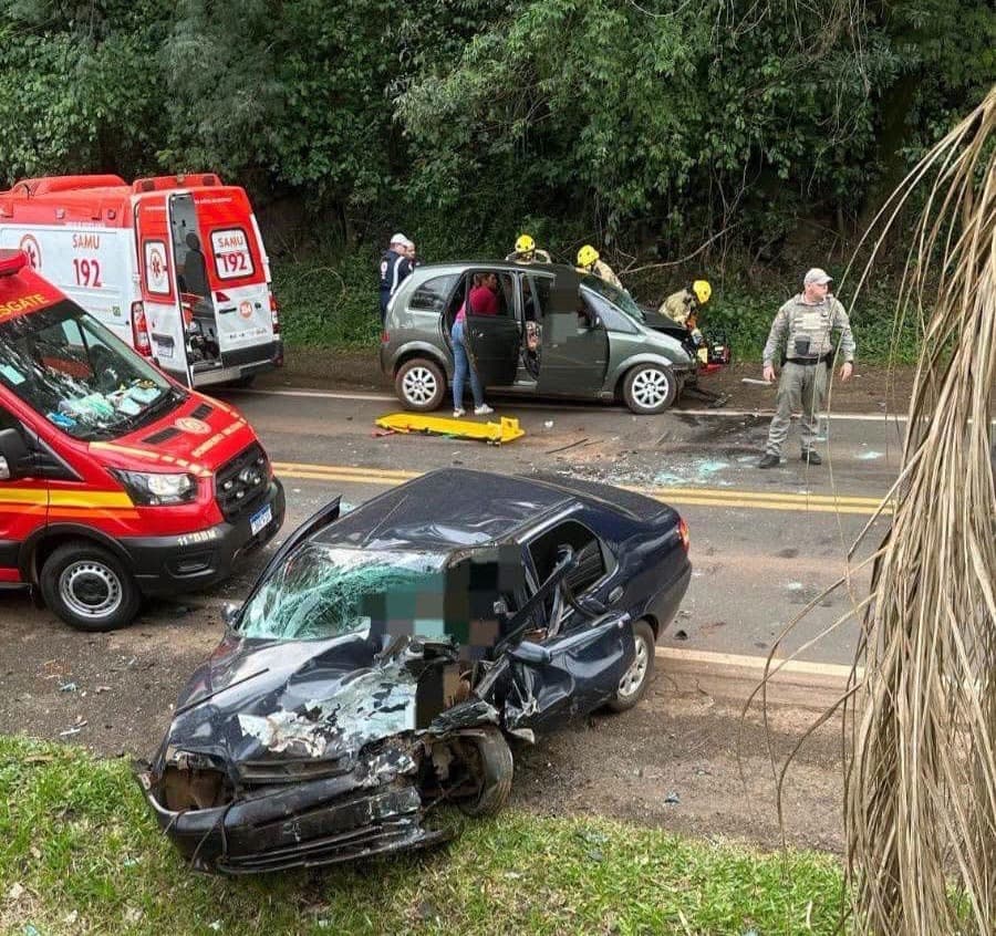 Colisão frontal na RS-210 deixa uma vítima fatal em Boa Vista do Burica